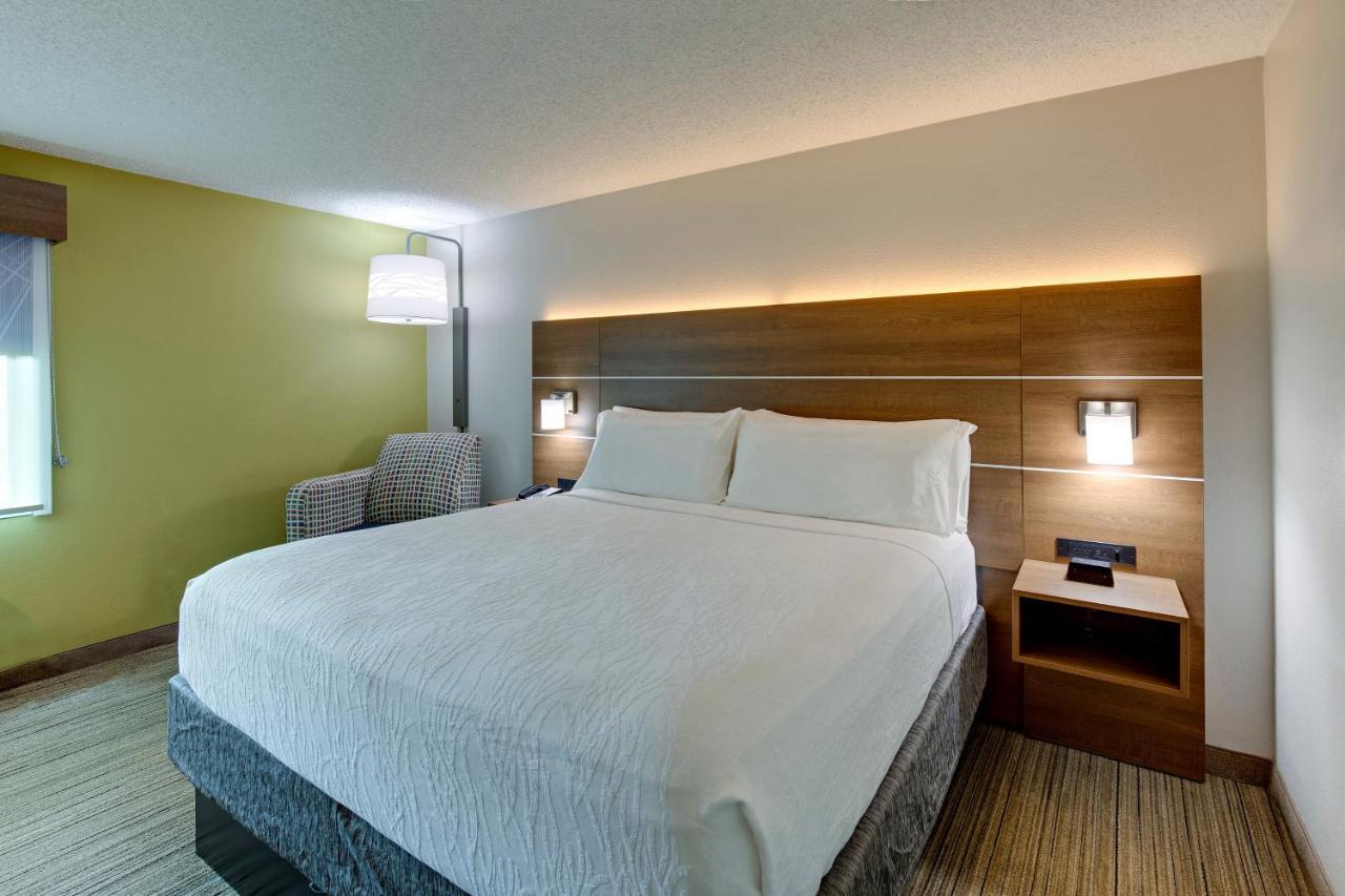 Holiday Inn Express Nashville W-I40, An Ihg Hotel Extérieur photo